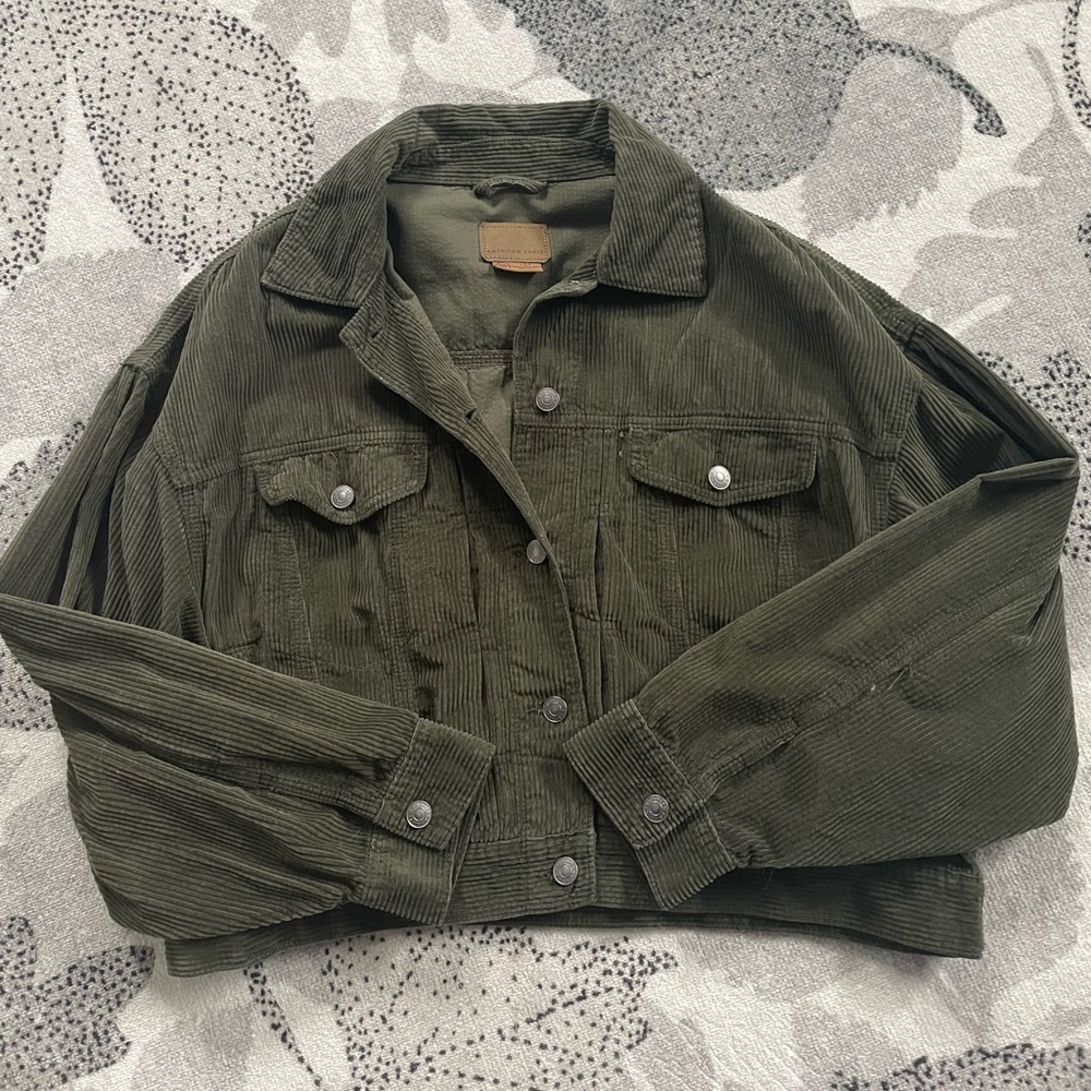 American Eagle oversized corduroy cropped jacket. Size Large